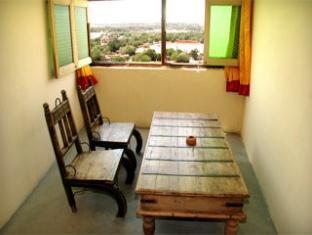 Deepak Rest House Apartment ไจซัลเมอร์ ภายนอก รูปภาพ